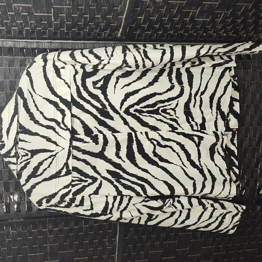 Jacket - Picture 3 of 3